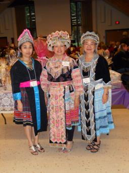  - 21-27-Hmong-Sisters