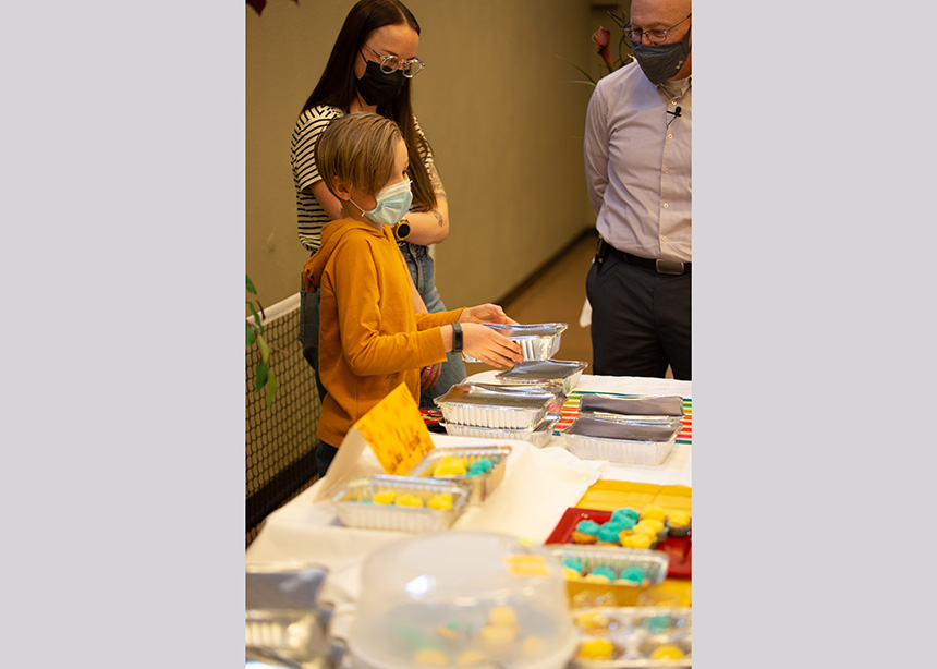 Boy’s bake sale raises funds for Ukraine