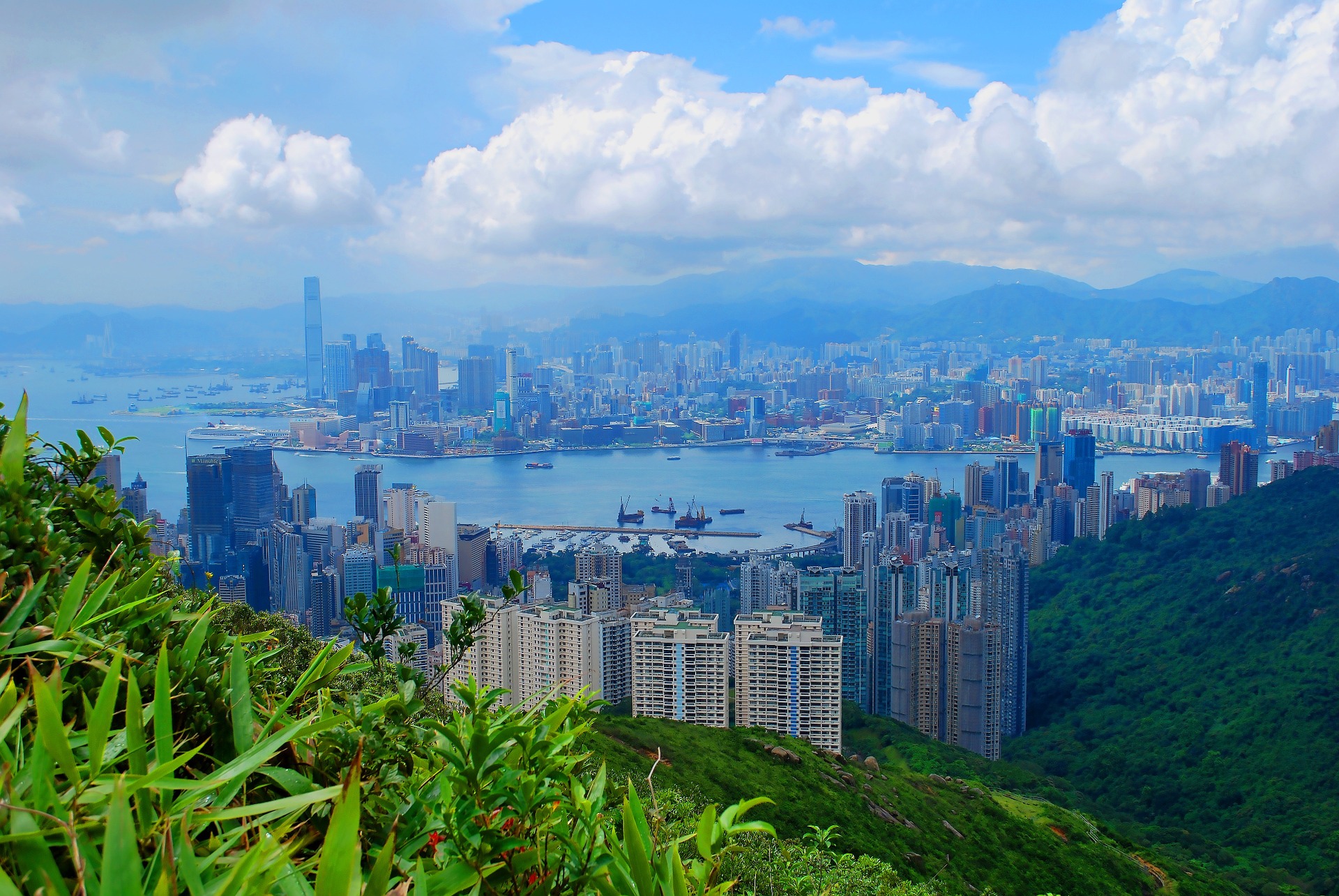 Hong Kong Mennonites seek the peace of the city