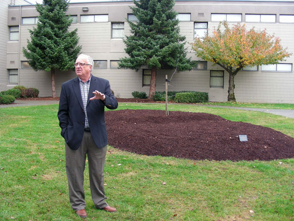 Ukraine oak ‘grandchild’ planted at M.E.I.